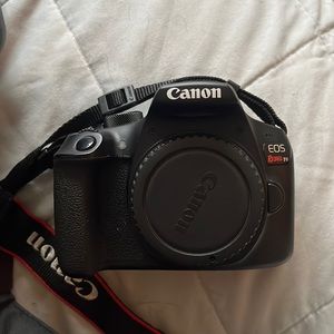 Canon EOS Rebel T6